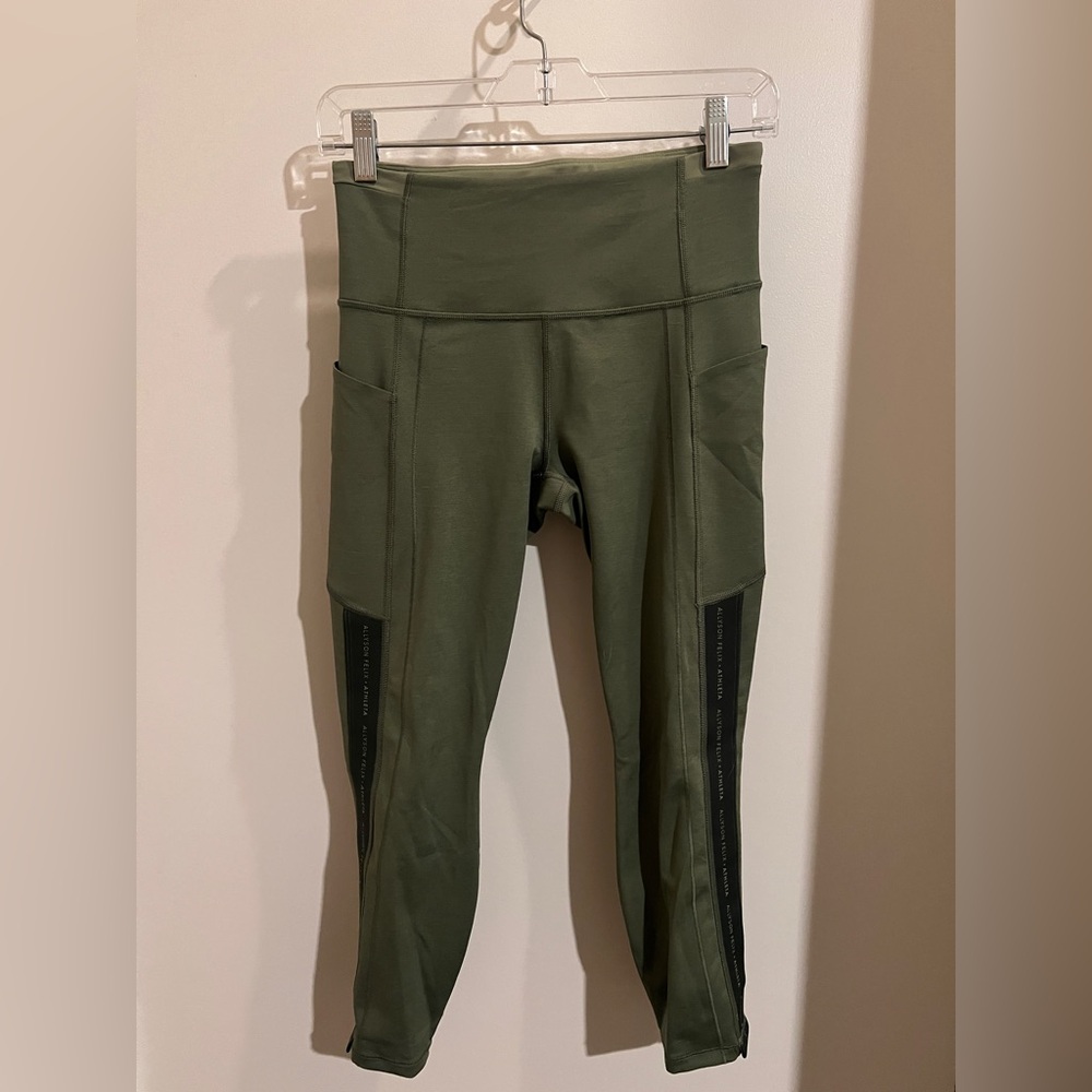 Athleta x Allyson Felix Carpi Leggings Green